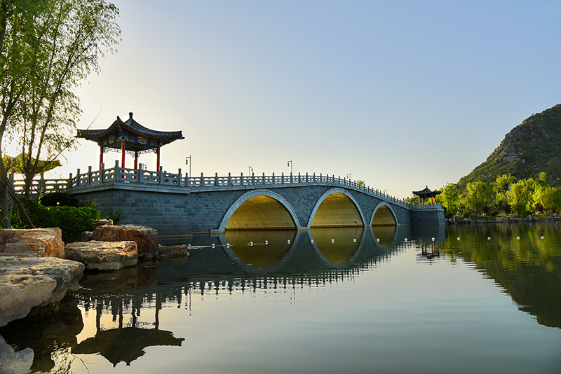 濟(jì)南華山洼濕地公園崇正橋、煙雨橋